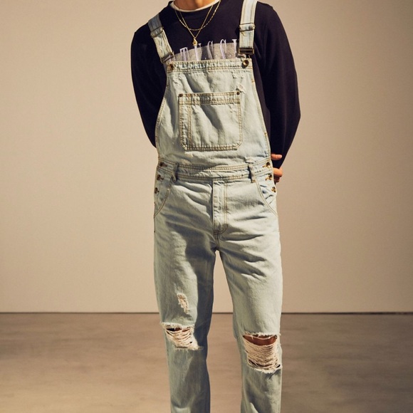BDG Other - BDG DESTRUCTED ICE WASH DENIM OVERALLS